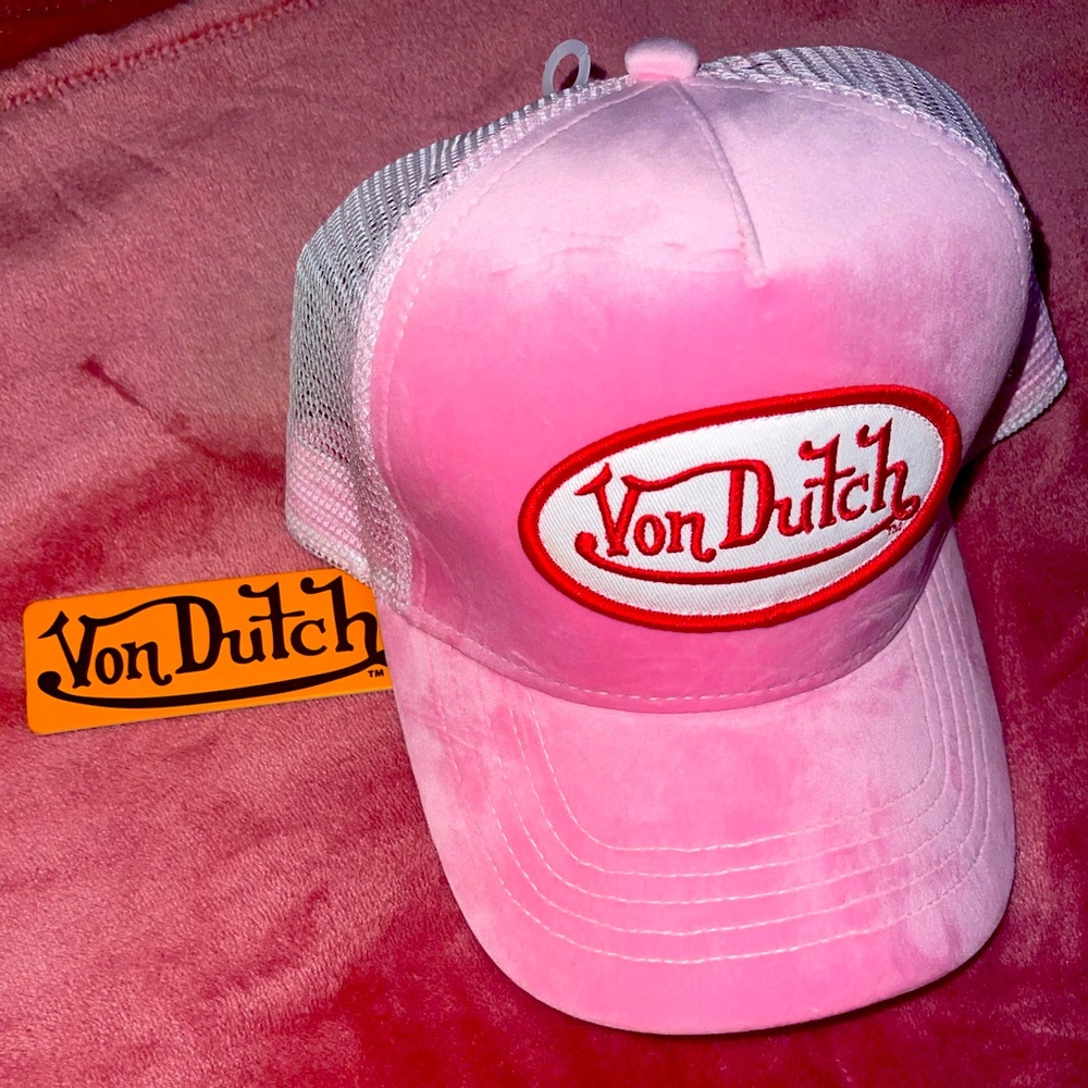 Von Dutch Pink trucker hat.